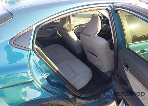 2025 Toyota Camry Le из США, поврежденный, VIN 4T1DAACK1SU568265